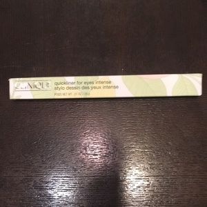 Clinique Quickliner for Eyes Intense Ivy